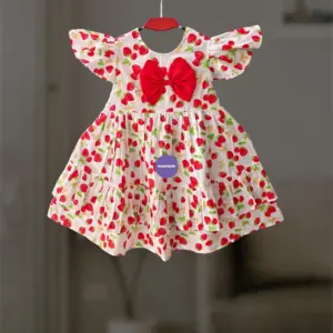 Strawberry cotton frock 2-9y (E5T1)