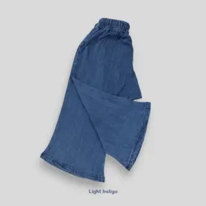 Girls Light Indigo Denim Pant (EP1T1)