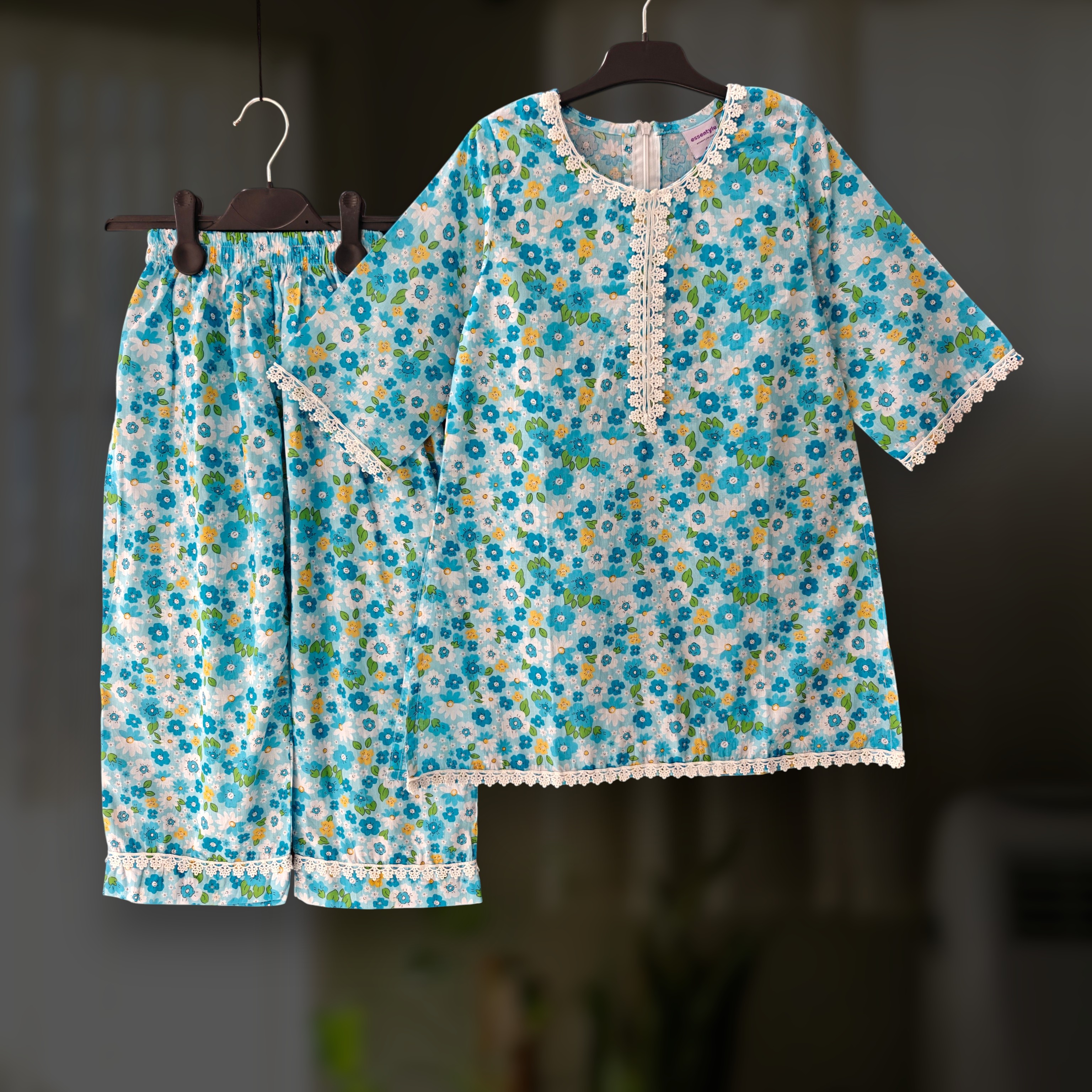 Sky blue floral cotton kamiz-pant set E19T3