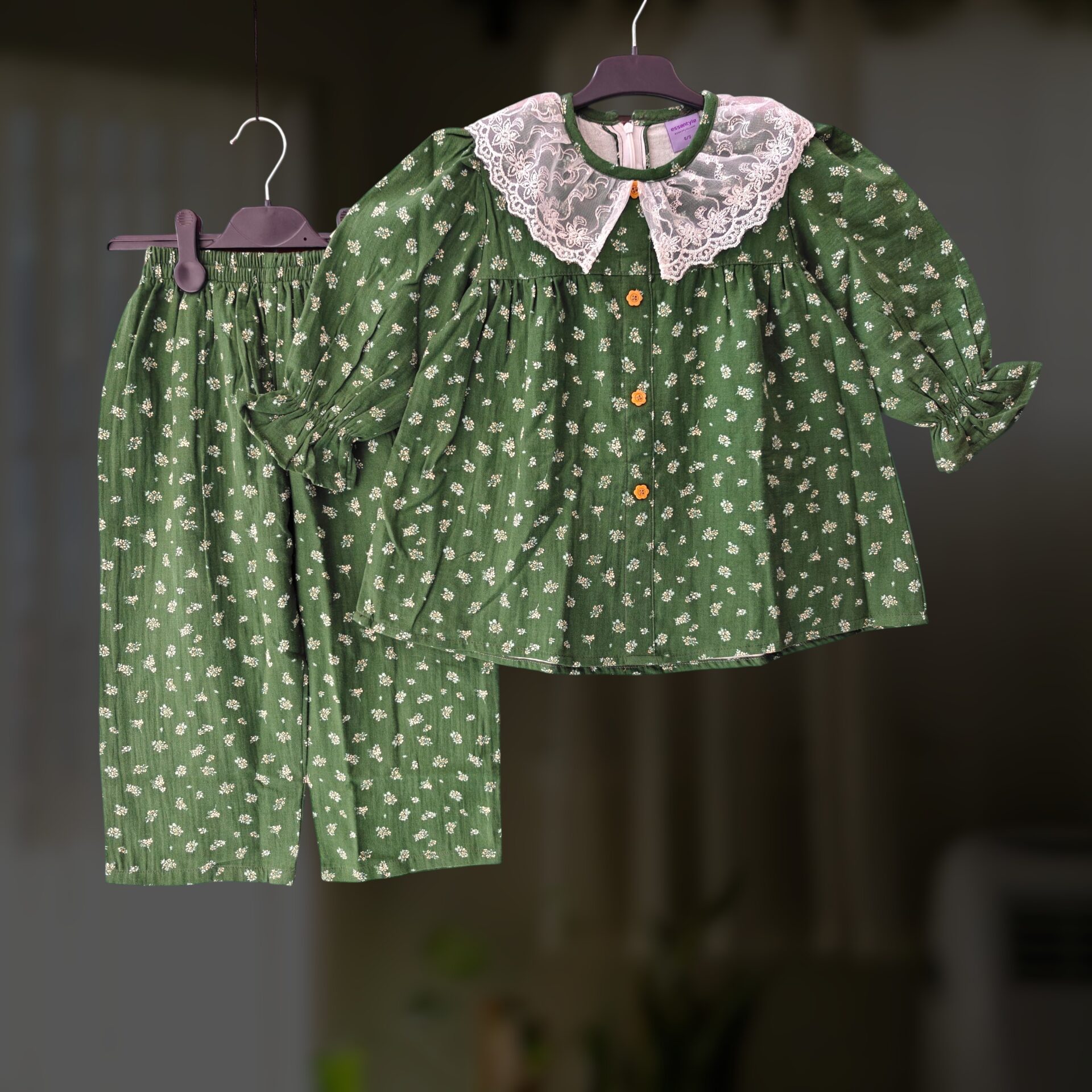 Green floral muslin top-pant set E26T2